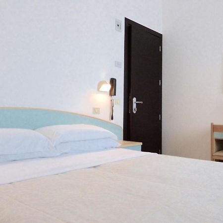 Hotel D'Annunzio Cattolica Exteriér fotografie