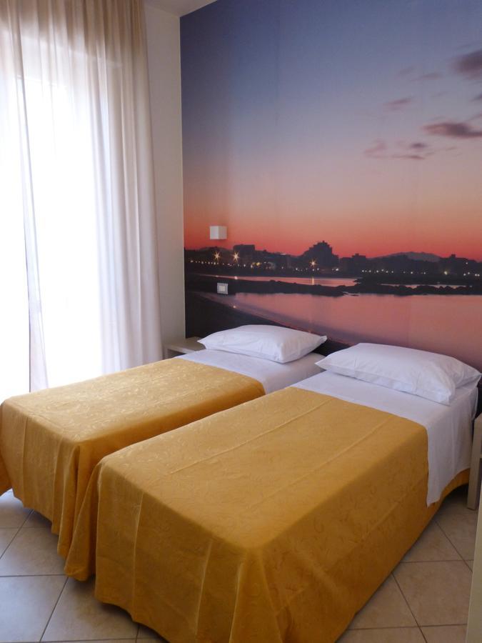 Hotel D'Annunzio Cattolica Exteriér fotografie